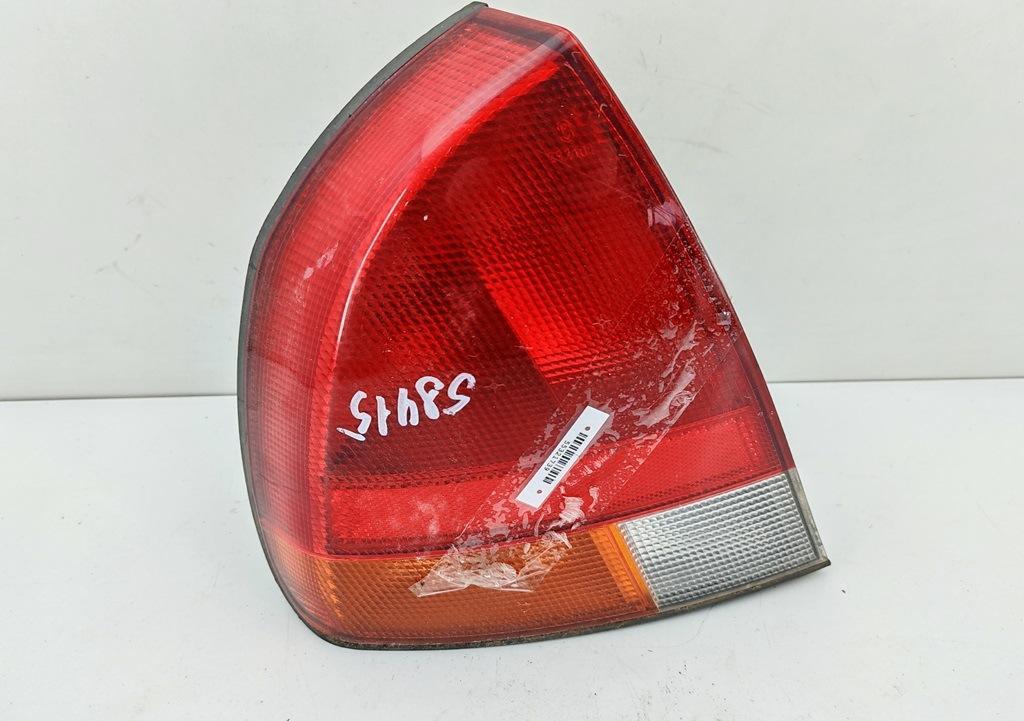 фонарь задний левый Mitsubishi Carisma 1998, 1.6 л., бензин, МКПП, серый, хетчбэк 5 дв., MB944543