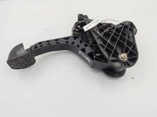педаль сцепления Volkswagen Golf 5 поколение 2008, 1.9 л., дизель, МКПП, чёрный, универсал, 1K1721059