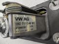 кулиса Audi A3 8P/8PA [рестайлинг] 2007, 2.0 л., дизель, МКПП, чёрный, хетчбэк 3 дв., 1K0711061B - фото №3