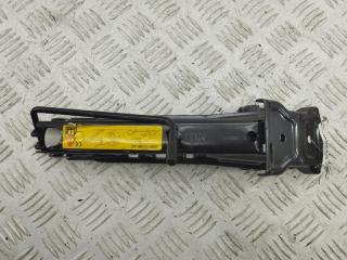 домкрат Ford Fiesta 5 поколение 2004, 1.3 л., бензин, МКПП, чёрный, хетчбэк 5 дв., 2S6117080AC