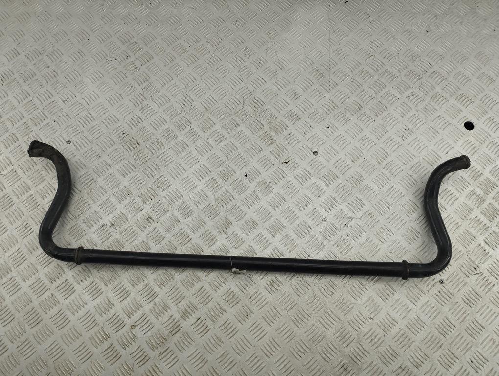 стабилизатор подвески передний Audi A4 B7 2006, 2.0 л., TFSI, бензин, МКПП, чёрный, универсал