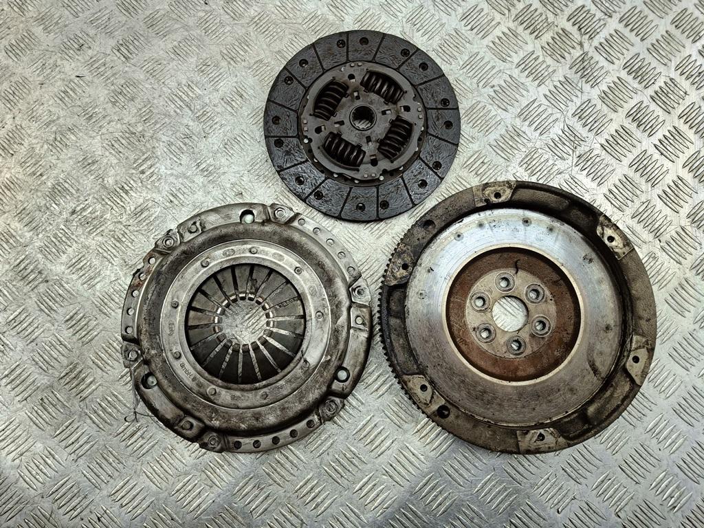 маховик Opel Zafira 1 поколение (A) 2000, 2.2 л., бензин, МКПП, серый, минивэн, 90537283 - фото №1