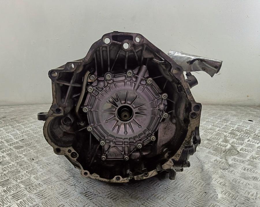 КПП автоматическая (АКПП) Audi A6 C5 2001, 2.4 л., бензин, АКПП, чёрный, седан, FNW