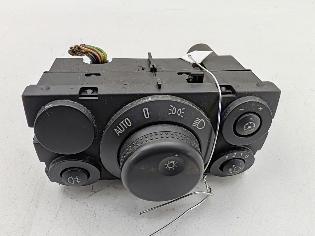 переключатель света Opel Astra H 2005, 1.6 л., бензин, МКПП, зелёный, универсал, 13198925