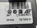 блок управления стеклоподъемниками Volkswagen Sharan 1 поколение [2-й рестайлинг] 2003, 1.9 л., дизель, МКПП, серый, минивэн, 7M3959857D - фото №3