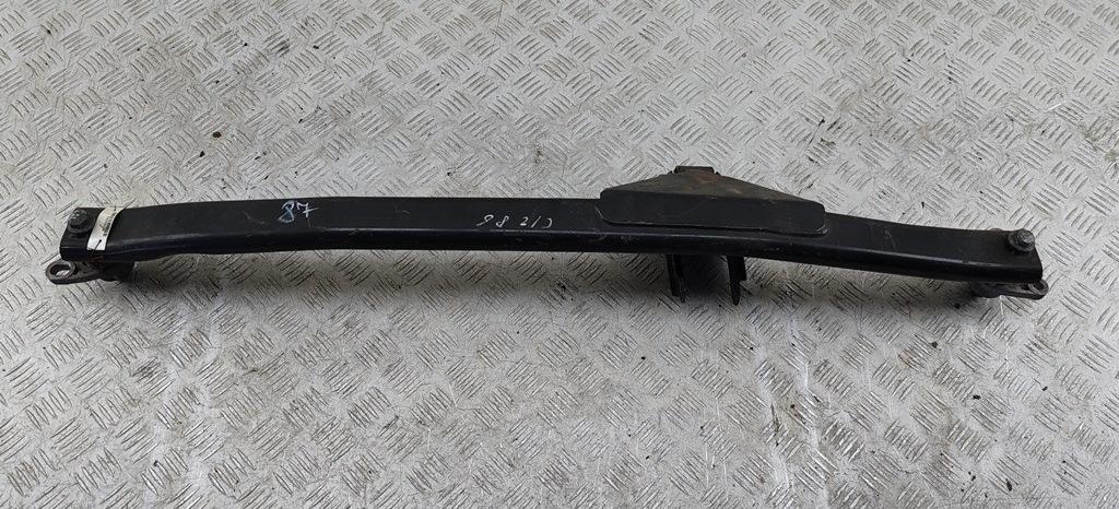 Планка распорная Volvo V70 2 поколение 2001, 2.3 л., бензин, АКПП, чёрный, универсал - фото №1