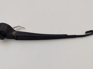 Щеткодержатель (поводок стеклоочистителя) задний Audi A6 4B/C5 1998, 2.4 л., бензин, МКПП, серый, универсал, 1J6955707A