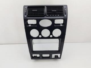 рамка под магнитолу Ford Mondeo 3 поколение 2002, 1.8 л., бензин, МКПП, синий, хетчбэк 5 дв., 1S7118522