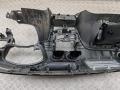 панель передняя салона (торпедо) Ford Focus 2 поколение [рестайлинг] 2008, 1.8 л., бензин, МКПП, белый, универсал, 8M51A04805A - фото №3