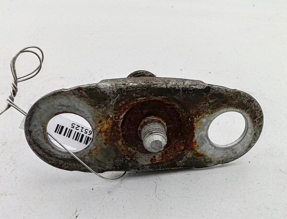 замок капота BMW 3 E46 2001, 2.2 л., бензин, МКПП, серый, универсал, 8229807