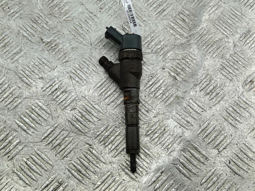 форсунка Citroen C5 1 поколение 2002, 2.0 л., дизель, МКПП, серый, хетчбэк 5 дв., 0445110076, 9641742880 - фото №1