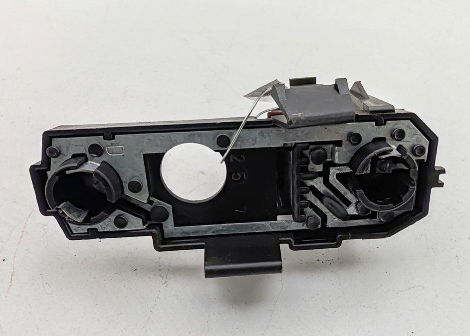 Плата фонаря заднего правого Peugeot 406 1 поколение 1997, 2.0 л., бензин, МКПП, зелёный, универсал - фото №1