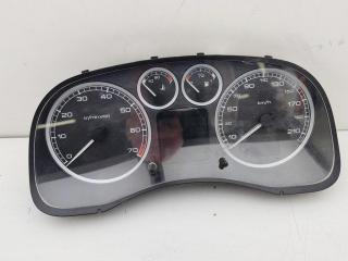 приборная панель Peugeot 307 1 поколение 2002, 1.6 л., бензин, МКПП, серый, универсал, P9645768480