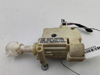 замок лючка топливного бака Volkswagen Passat B6 2005, 2.0 л., дизель, МКПП, серый, универсал, 3C0810773