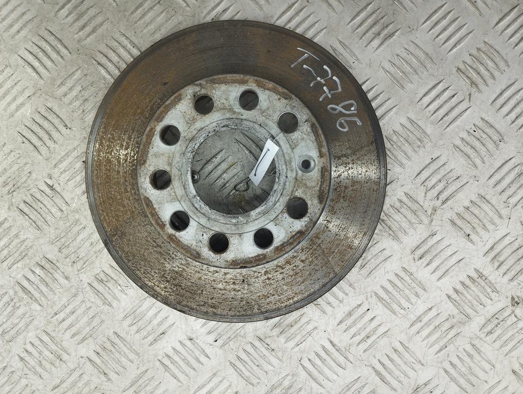 диск тормозной задний Volkswagen Touran 1 поколение 2003, 1.9 л., дизель, МКПП, серый, минивэн - фото №1