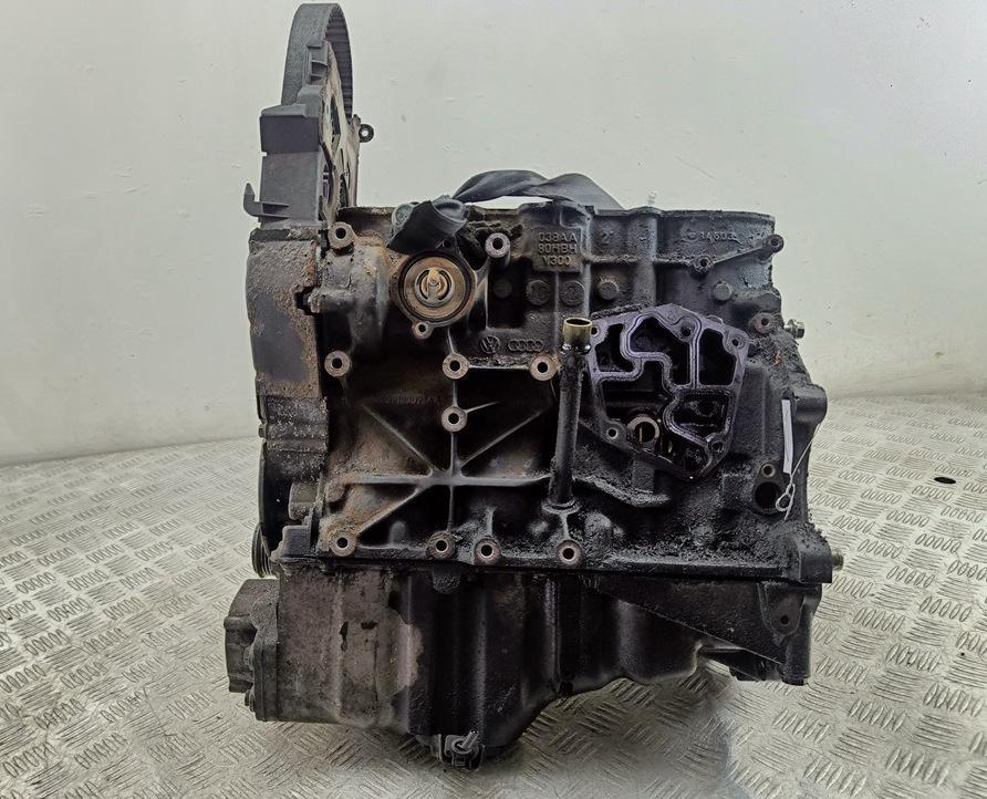 блок цилиндров Volkswagen Passat B5+ (GP) 2003, 1.9 л., дизель, МКПП, AVF