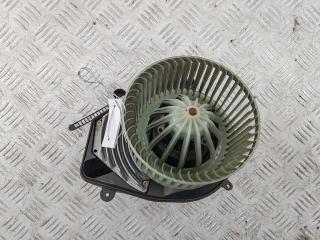 моторчик печки Volkswagen Passat B5 1999, 1.8 л., бензин, МКПП, красный, универсал, 8D1820021