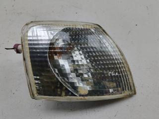 Поворотник (указатель поворота) правый Volkswagen Passat B5 1997, 1.8 л., бензин, МКПП, чёрный, универсал