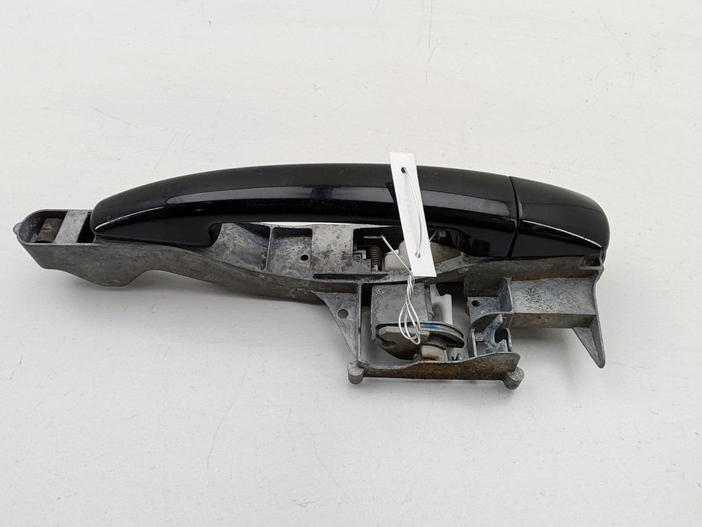 ручка наружная передняя правая Peugeot 308 T7 2009, 1.4 л., бензин, МКПП, чёрный, хетчбэк 5 дв. - фото №1
