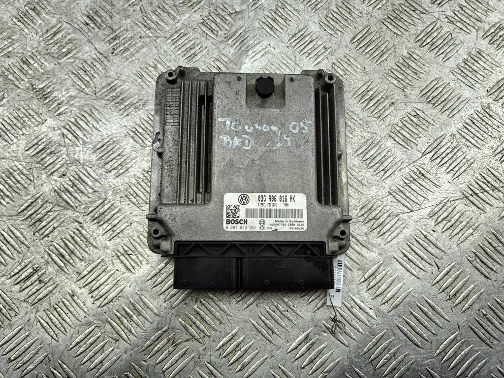 ЭБУ Volkswagen Touran 2004, 1.9 л., дизель, АКПП, серый, минивэн, 03G906016HK