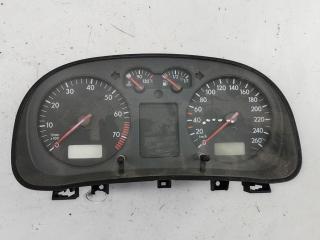 приборная панель Volkswagen Golf 4 поколение 2001, 1.6 л., бензин, МКПП, серый, универсал, 1J0920806B