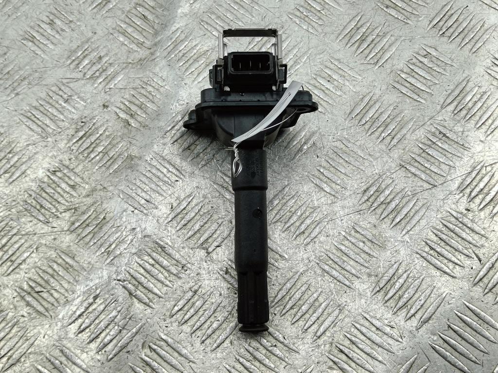 катушка зажигания Audi A4 B5 1997, 1.8 л., Ti, бензин, МКПП, серый, универсал, 0040100016