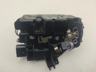 замок двери передней левой Audi A4 B6 2002, 2.0 л., бензин, МКПП, серый, универсал