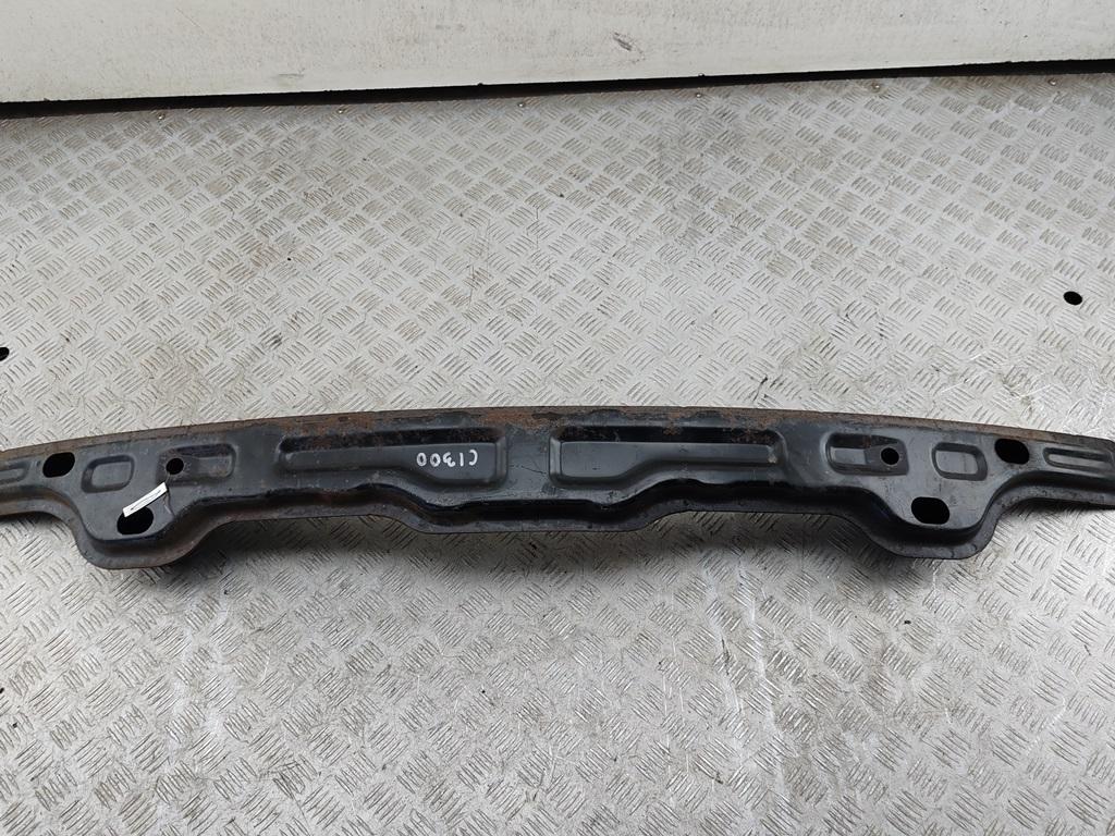 усилитель бампера переднего Hyundai Santa Fe 2001, 2.0 л., дизель, МКПП, коричневый, внедорожник 5 дв.