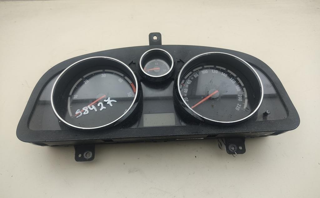 приборная панель Opel Antara 2007, 2.0 л., дизель, МКПП, чёрный, внедорожник 5 дв., 96673660