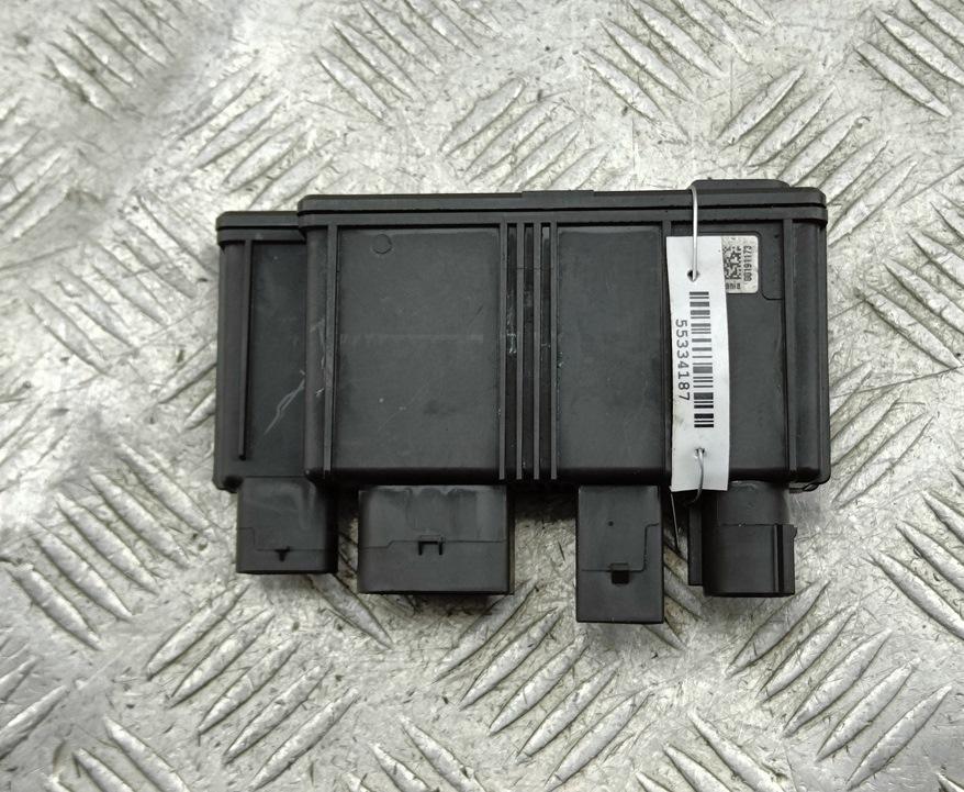 блок управления (другие) BMW 2 Tourer F45/F46 2016, 1.5 л., бензин, МКПП, чёрный, минивэн, 8647841 - фото №1
