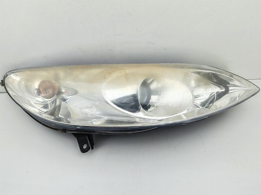 фара правая Peugeot 407 1 поколение 2005, 2.0 л., бензин, МКПП, серый, универсал, 0301213204 - фото №1