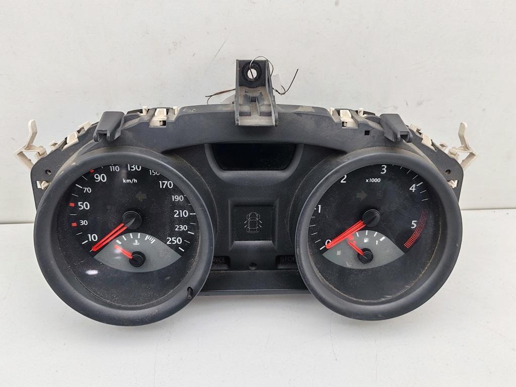 приборная панель Renault Megane II 2004, 1.5 л., дизель, МКПП, серый, универсал, 8200399693