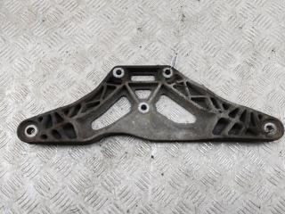 кронштейн (крепление) Audi A6 4F/C6 2006, 3.2 л., бензин, АКПП, серый, седан, 4F0599287
