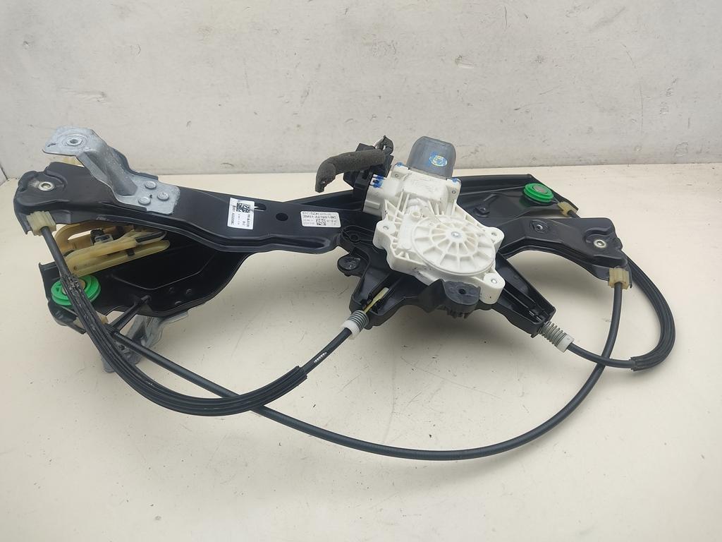 стеклоподъемник электрический передний правый Ford Focus 3 поколение 2011, 1.6 л., i, бензин, МКПП, чёрный, универсал, BM51A23200BC - фото №1