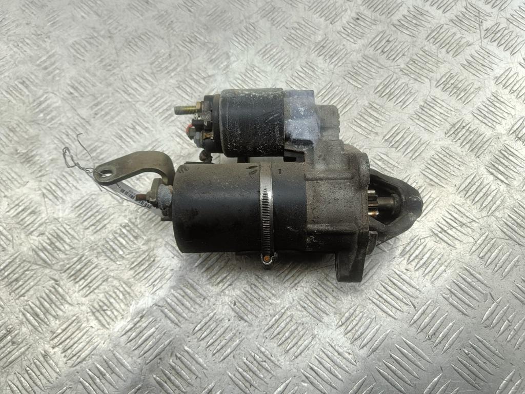 стартер Volkswagen Passat B5 1997, 1.6 л., бензин, МКПП, зелёный, седан, 058911023B