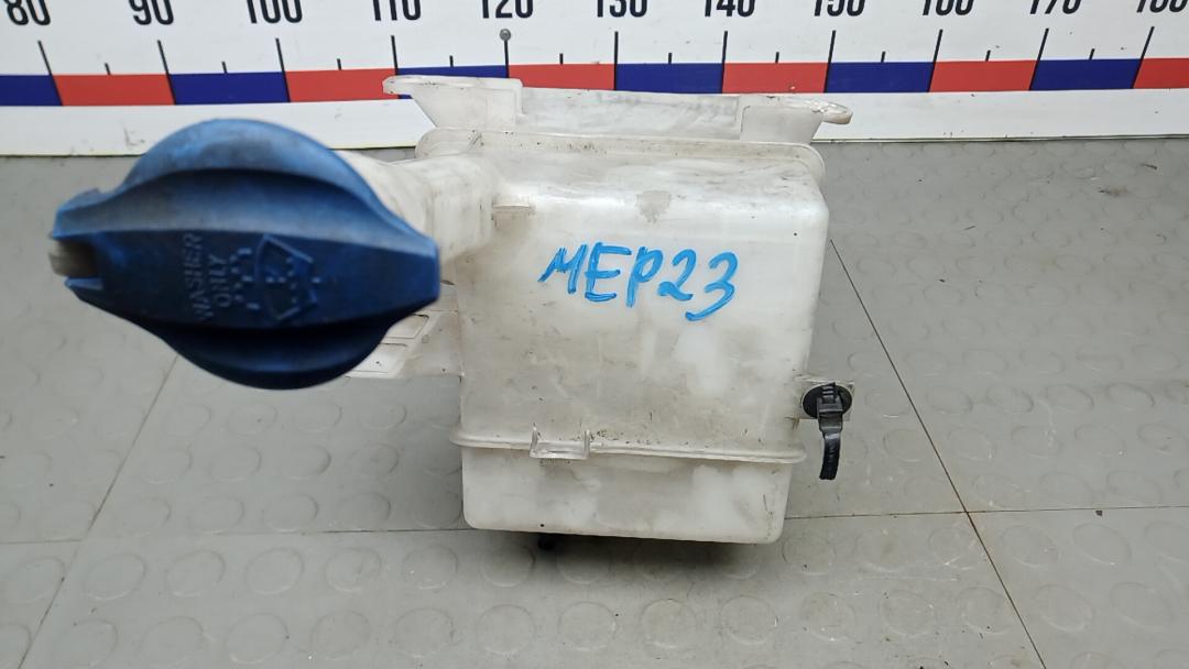 бачок омывателя Hyundai i40 VF 2013, 1.7 л., дизель, МКПП, универсал, 986113Z000, 986103Z001 - фото №1
