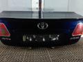 крышка багажника Toyota Avensis 3 поколение (T270) [рестайлинг] 2011, 2.0 л., дизель, МКПП, седан - фото №2