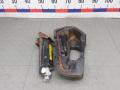 ящик под инструменты / набор инструментов Toyota Aygo 1 поколение [рестайлинг] 2009, 1.0 л., бензин, МКПП, хетчбэк 5 дв. - фото №2