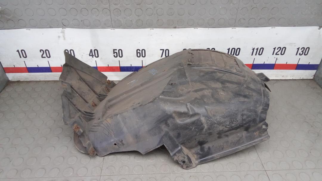 Подкрылок передний правый BMW X1 E84 2010, 2.0 л., дизель, МКПП, внедорожник 5 дв. - фото №1