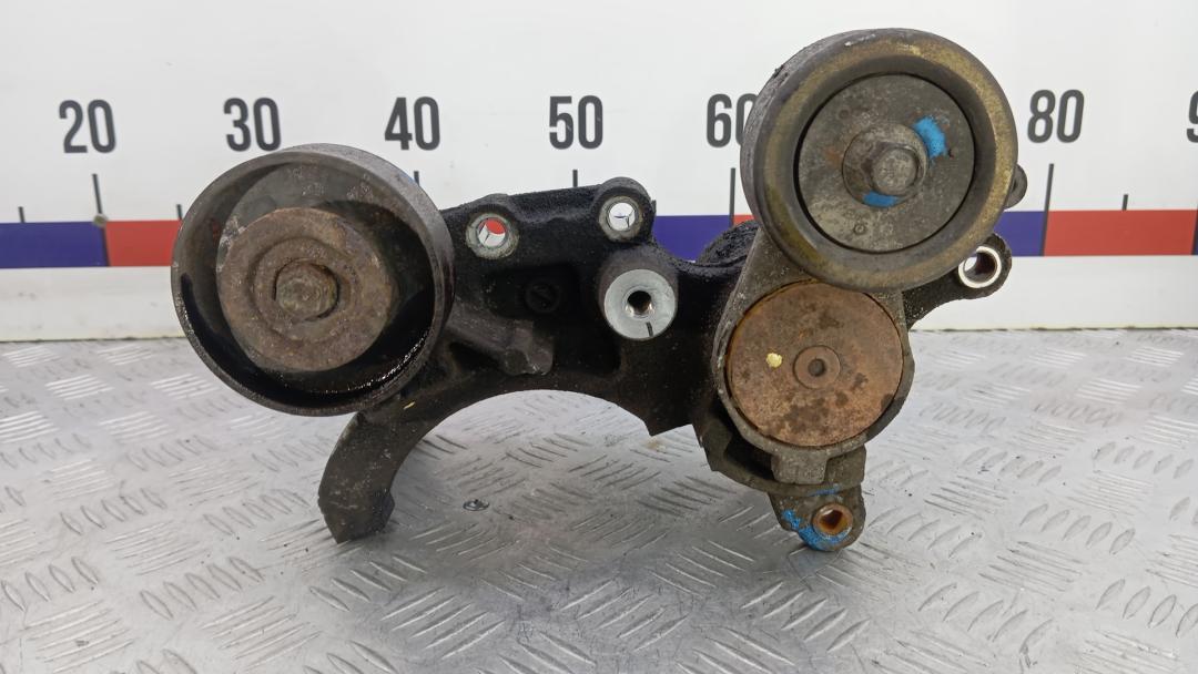Механизм натяжения ремня (цепи) дизельный Toyota Land Cruiser Prado 2004, 3.0 л., дизель, МКПП, внедорожник 5 дв.