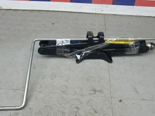 домкрат Toyota Land Cruiser Prado J120 2004, 3.0 л., дизель, МКПП, внедорожник 5 дв.
