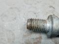 крюк буксировочный Volkswagen Touareg 2 поколение 2011, 3.0 л., V6 TDI, дизель, АКПП, внедорожник 5 дв. - фото №2