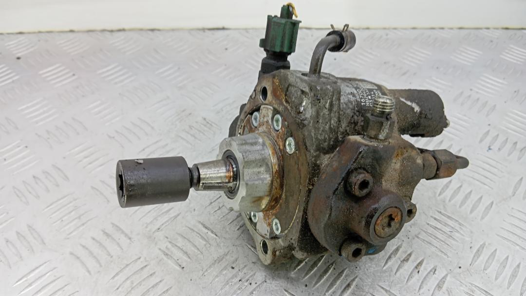 ТНВД Nissan Navara 2010, 2.5 л., дизель, АКПП, пикап, 16700-5X00A, HU294000-1220