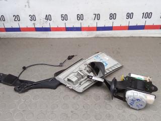 ремень безопасности Volkswagen Touareg 2 поколение 2011, 3.0 л., V6 TDI, дизель, АКПП, внедорожник 5 дв.