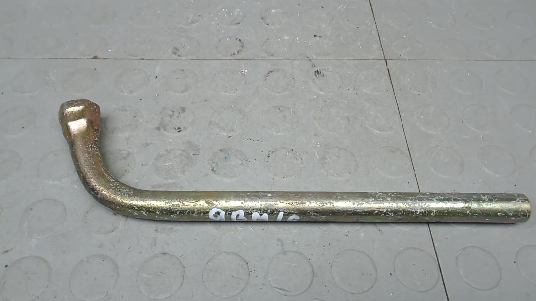 ключ колесный (балонный) Porsche Cayenne 2004, 3.2 л., бензин, АКПП, внедорожник 5 дв.