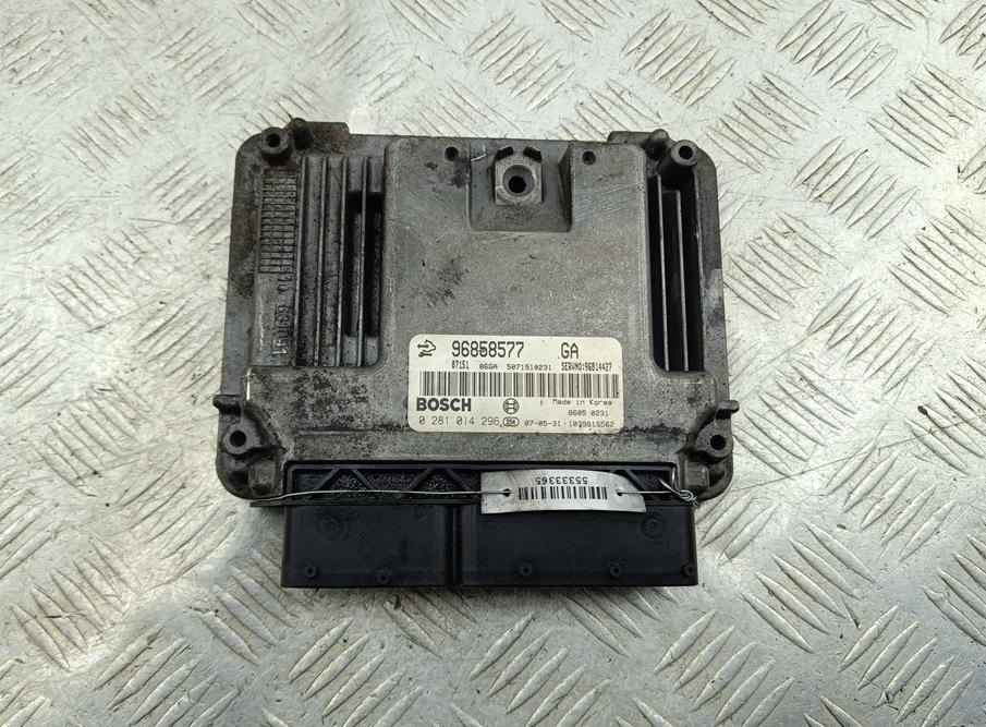 ЭБУ Opel Antara 1 поколение 2007, 2.0 л., дизель, МКПП, чёрный, внедорожник 5 дв., 0281014296, 96858577 - фото №1
