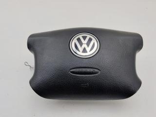 подушка безопасности водителя Volkswagen Golf 4 поколение 2000, 1.9 л., дизель, МКПП, чёрный, хетчбэк 3 дв., 3B0880201AN
