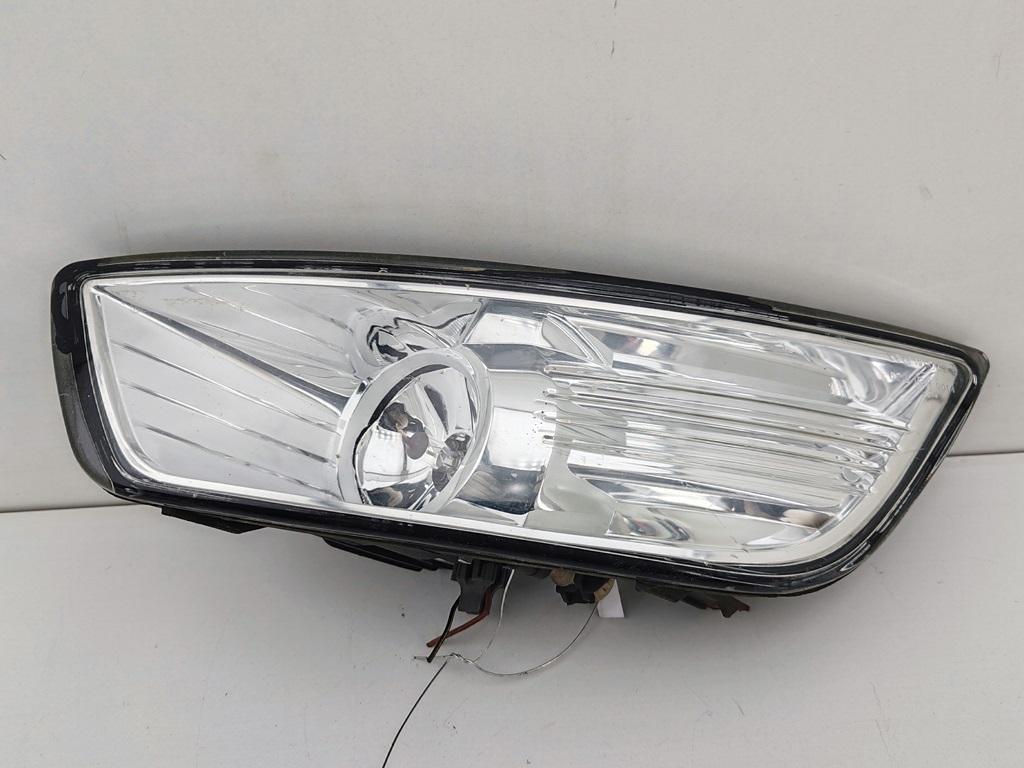 фара противотуманная левая Ford Mondeo 4 поколение 2008, 1.6 л., i, бензин, МКПП, чёрный, универсал, 09092110 - фото №1