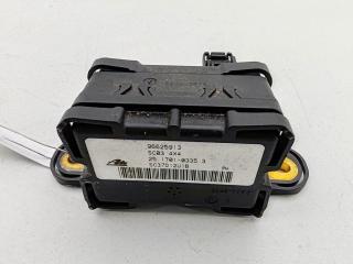 датчик ускорения Opel Antara 1 поколение 2007, 2.0 л., дизель, МКПП, чёрный, внедорожник 5 дв., 96625913