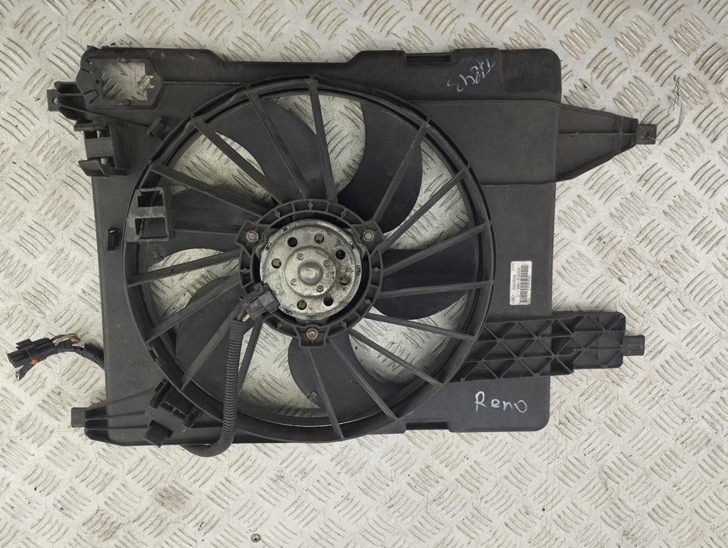 вентилятор радиатора Renault Scenic II 2006, 2.0 л., бензин, АКПП, синий, минивэн, 8200151465